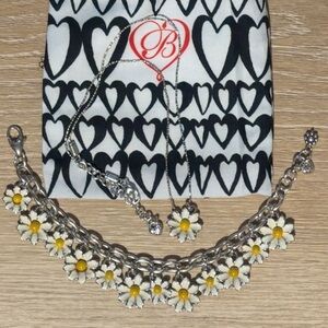 🌼 RARE SET BRIGHTON VINTAGE “Sunny Days” Daisy Necklace with Matching Bracelet!
